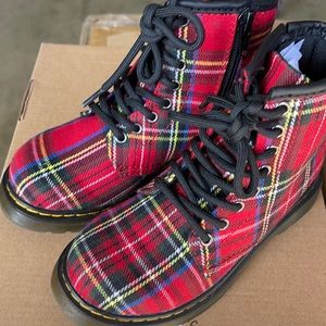 Kids Dr. Martens